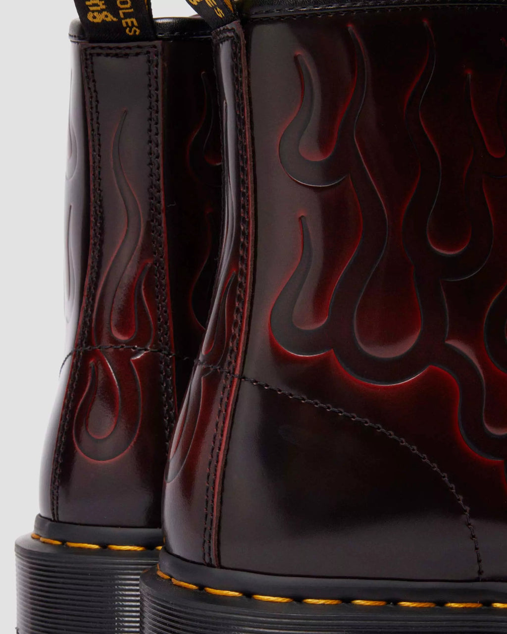 1460 Inferno Arcadia Rub Off Leather Boots