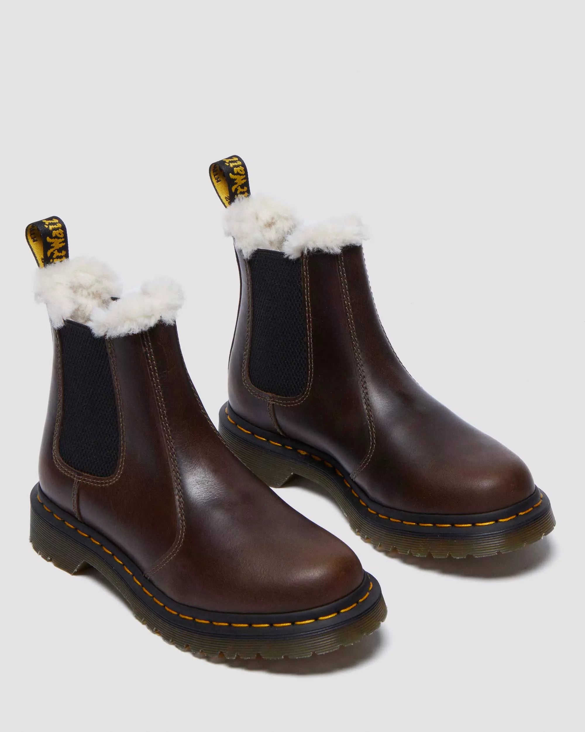 2976 Women's Faux Fur Lined Chelsea Boots