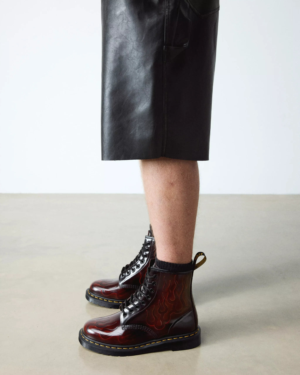 1460 Inferno Arcadia Rub Off Leather Boots
