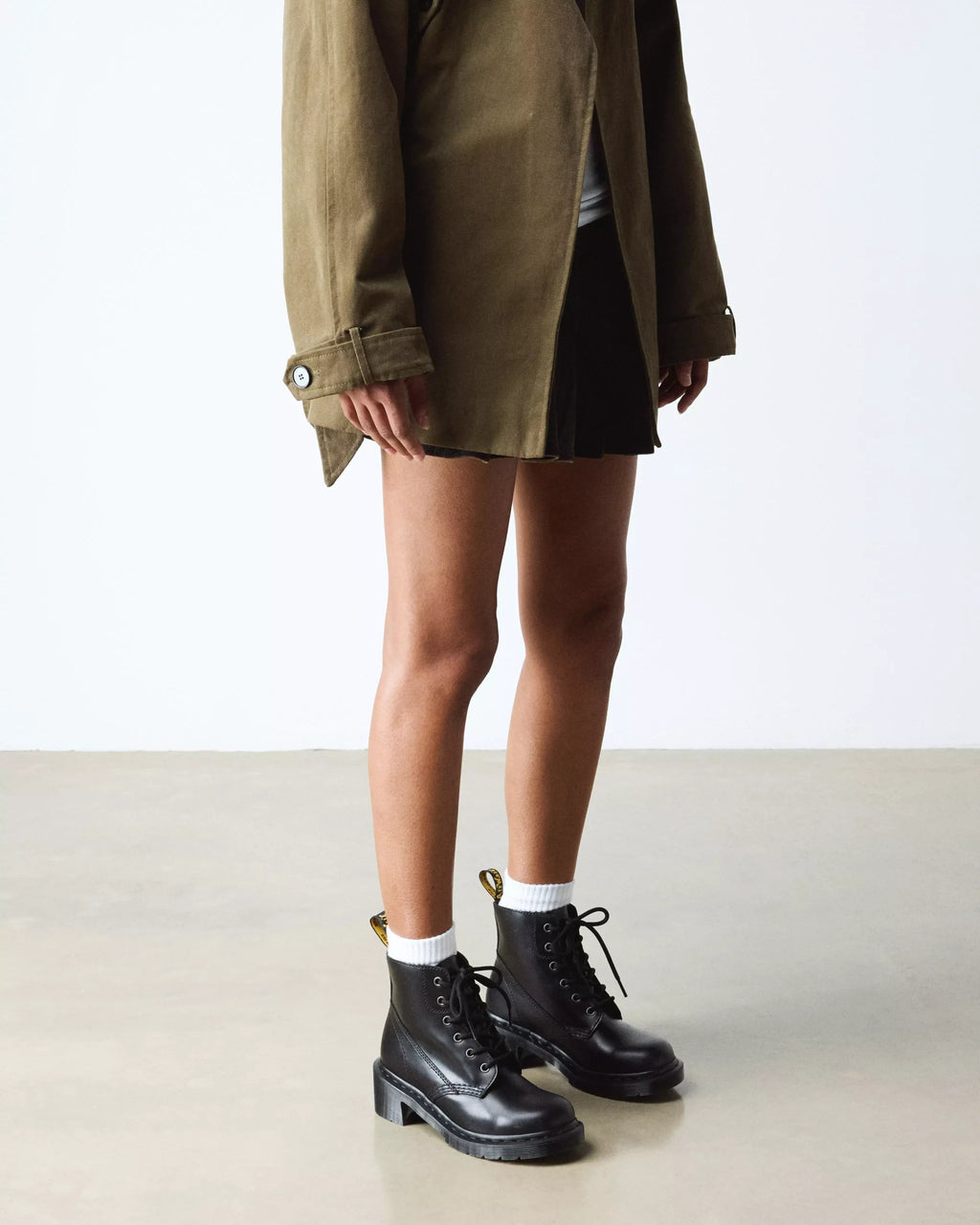 ALDERSTONE Orleans Leather Lace Up Ankle Boots