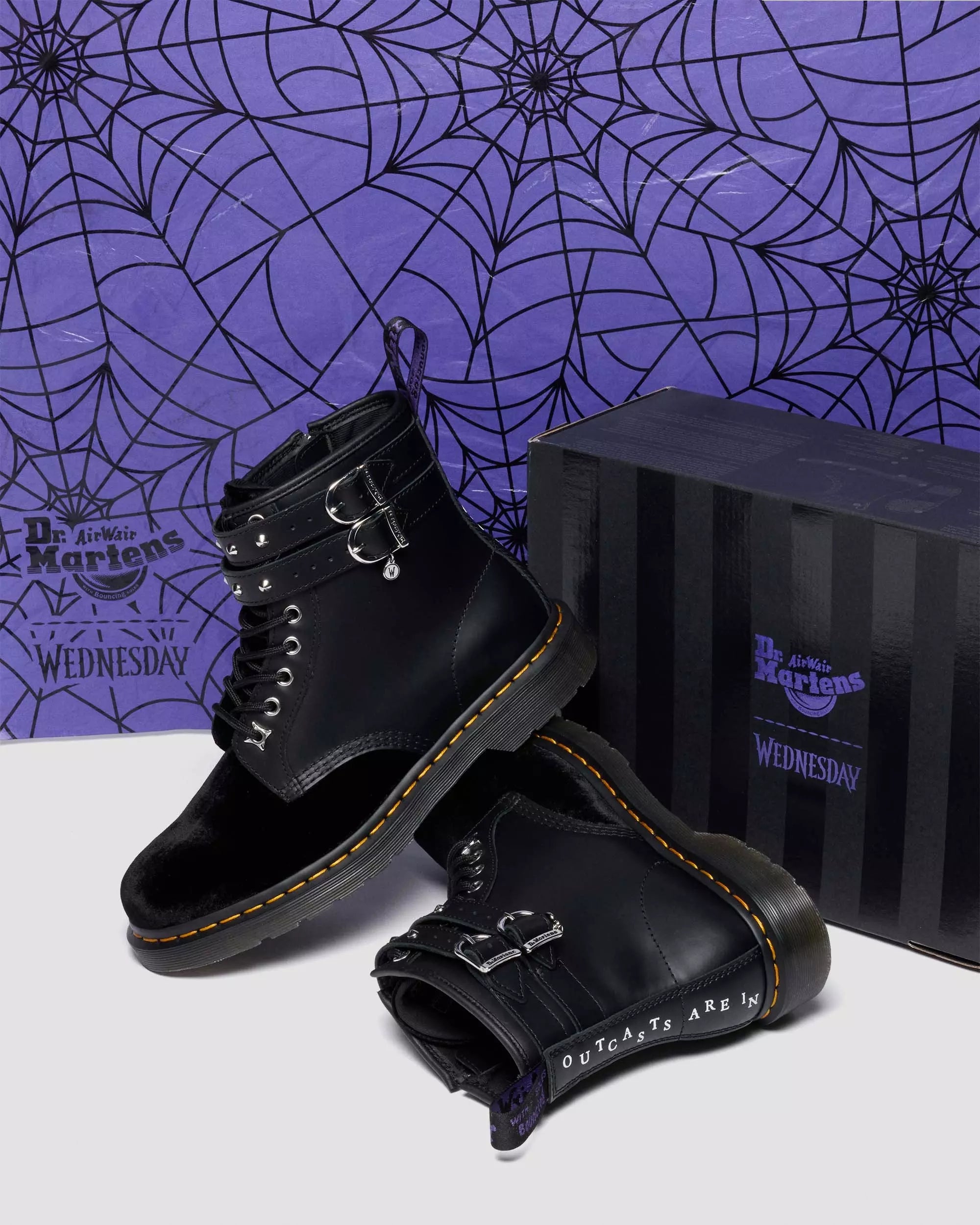 1460 Wednesday Velvet Boots