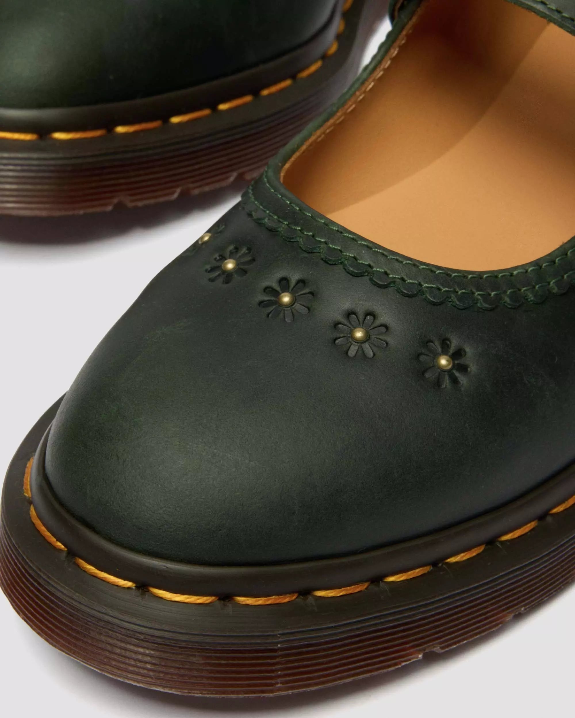 Mary Jane Flower Crazy Horse Leather Shoes