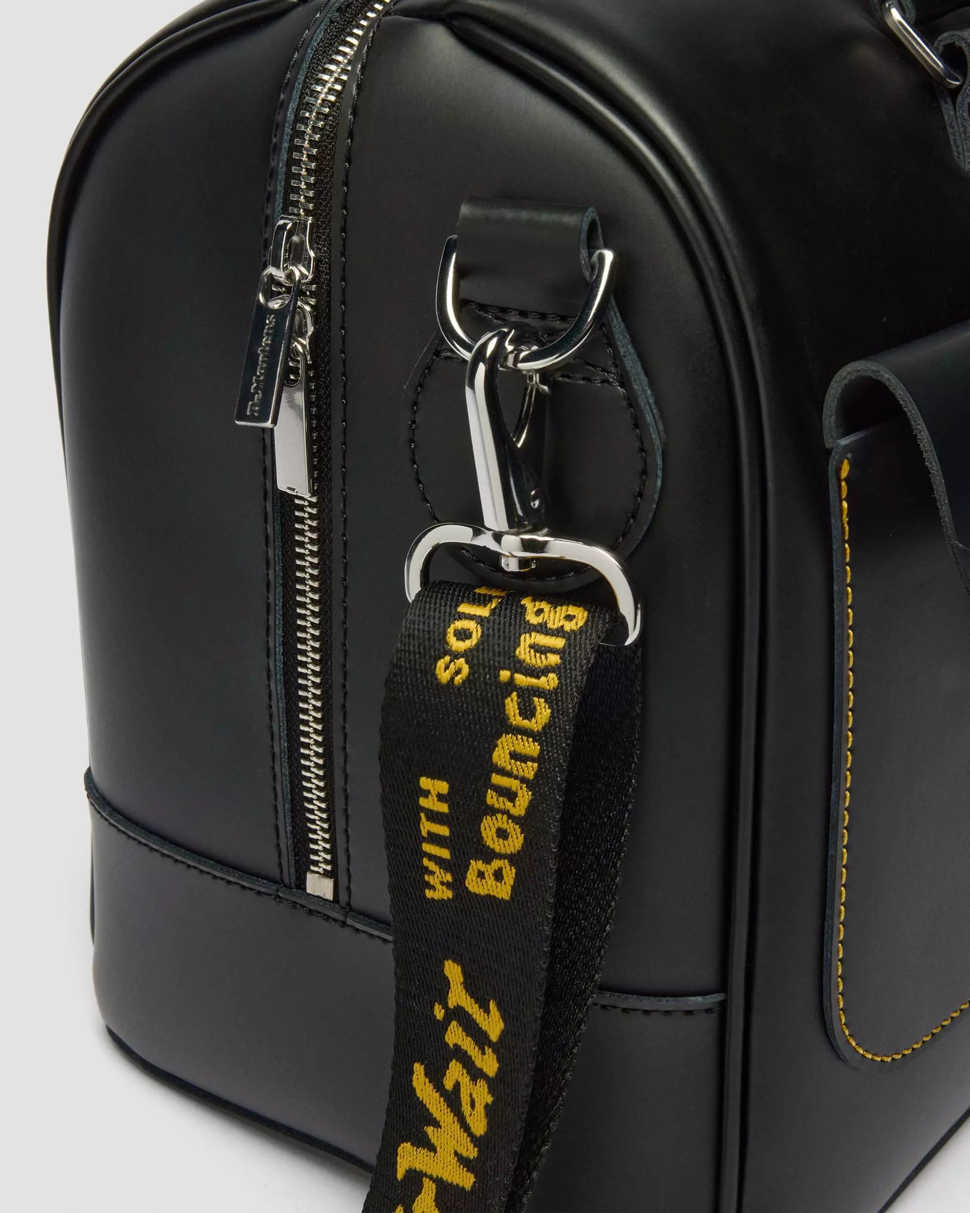 Daytripper Kiev Leather Bag