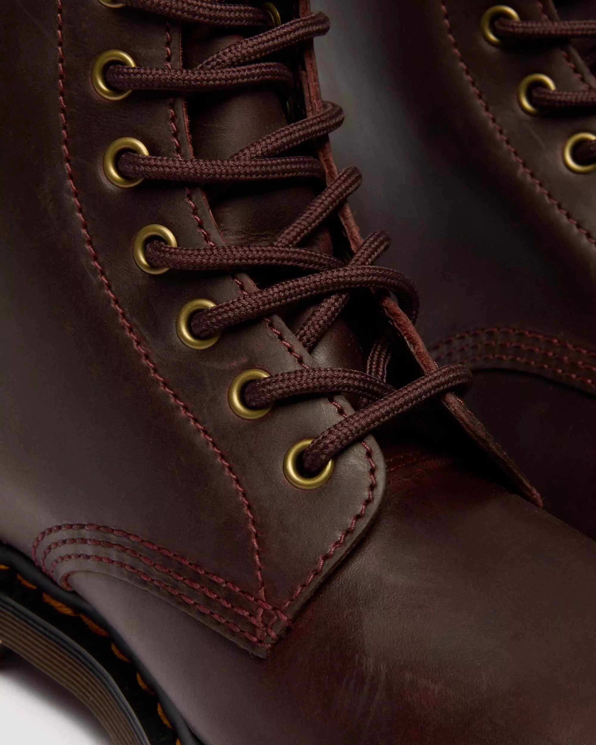 1460 Crazy Horse Leather Boots