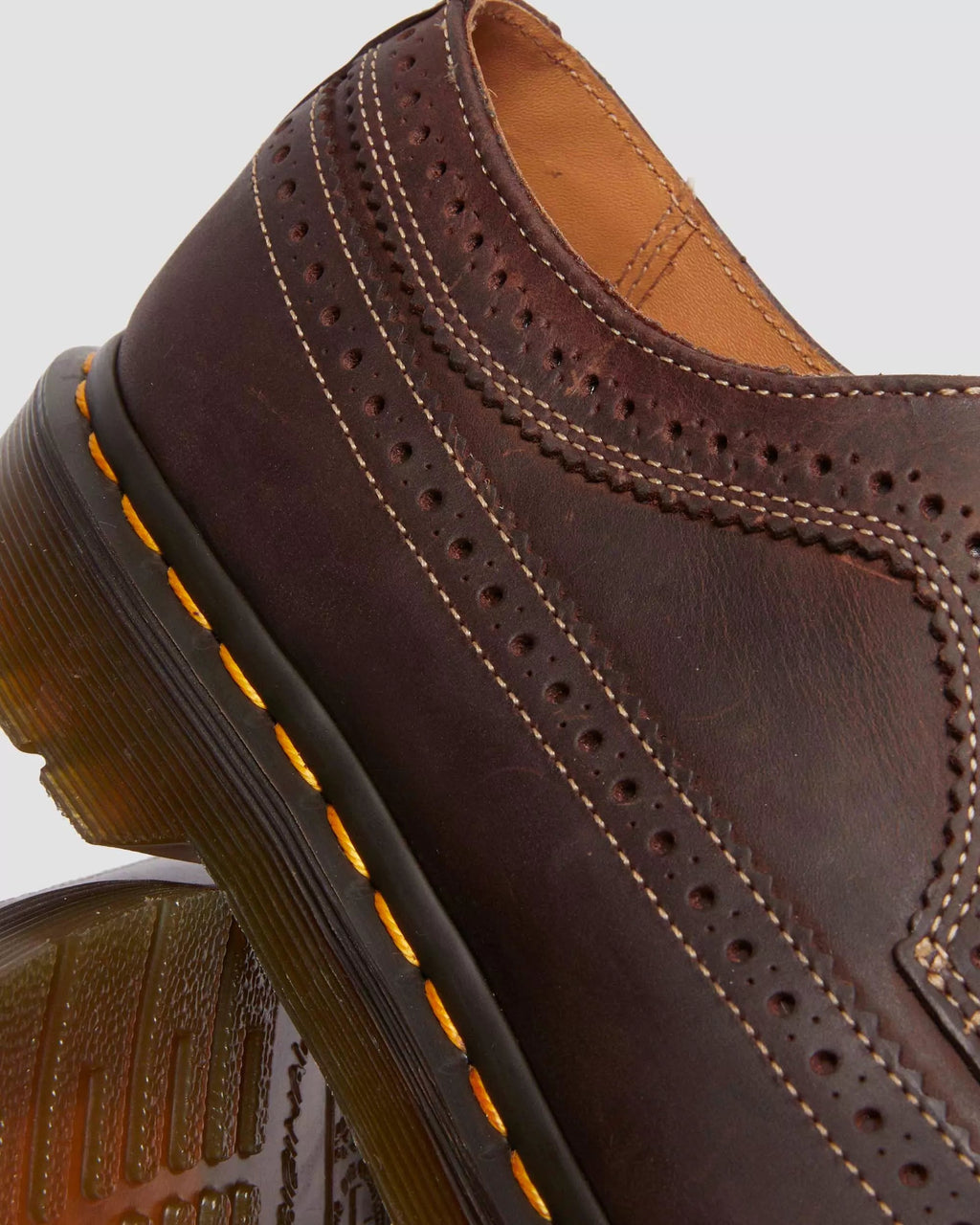 3989 Crazy Horse Leather Brogue Shoes