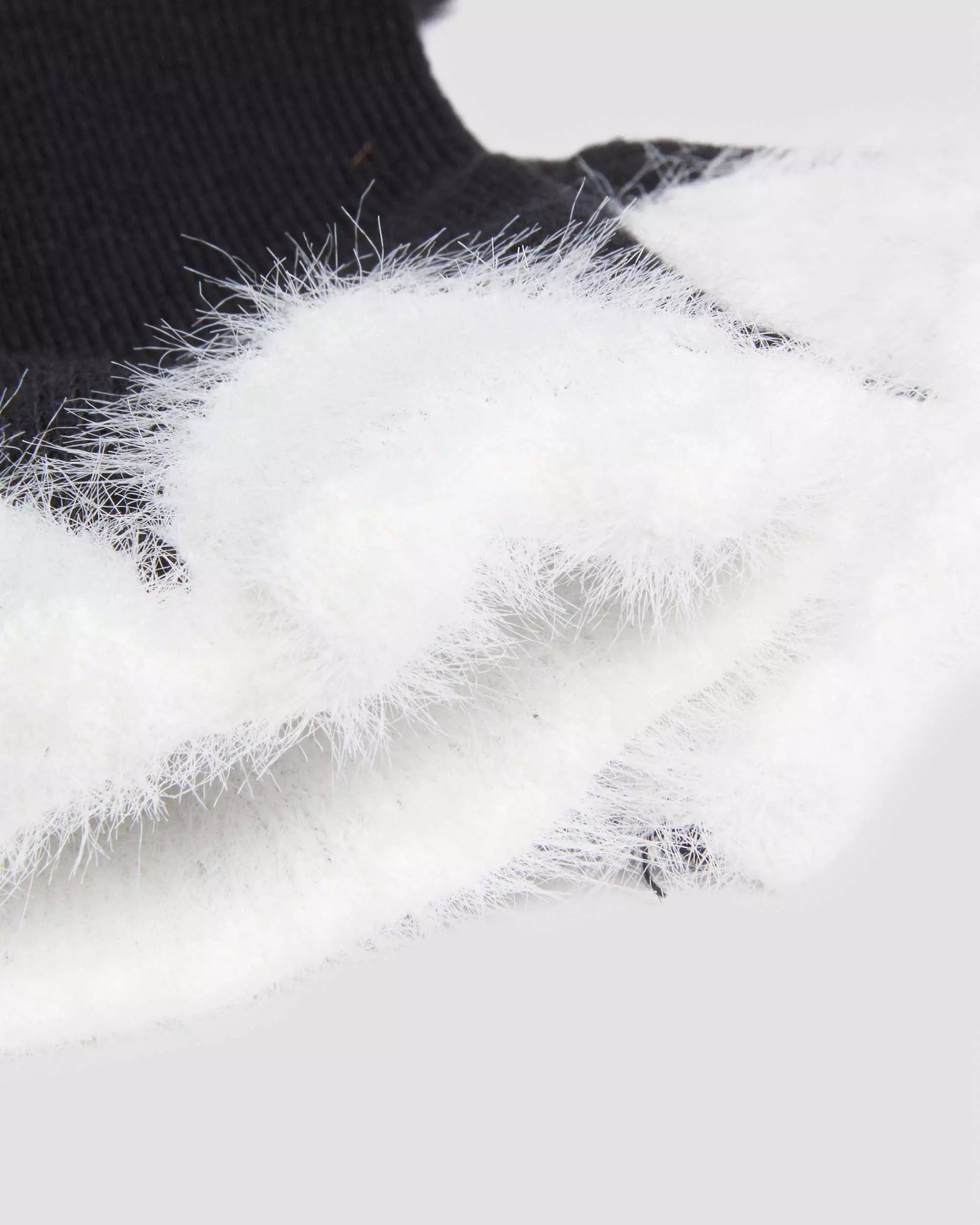 Heart Detail Cotton Blend Socks
