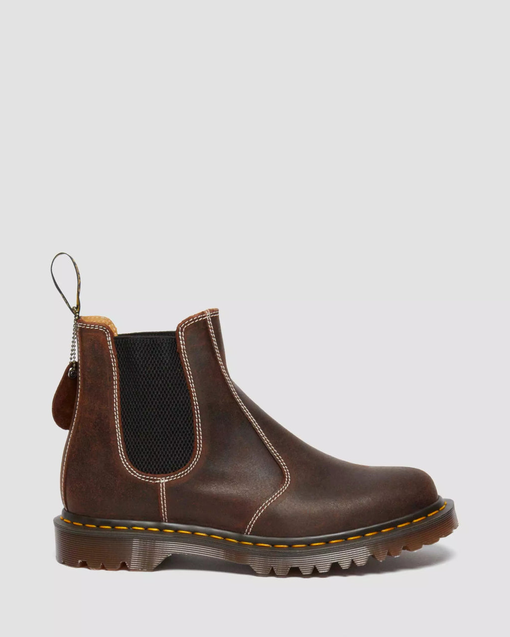 2976 Made in England Wax Commander Chelsea Boots